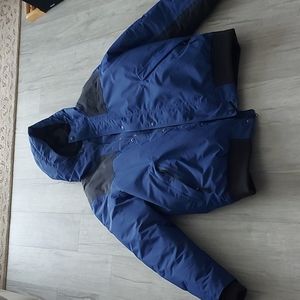 Northface  bomber .  Xl     -30 rating